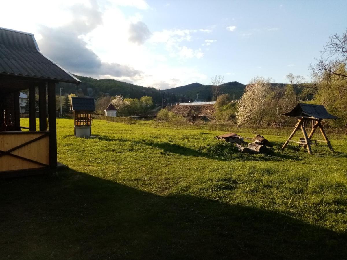 Садиба Федорчуків Гірська Хатина Sheshory Εξωτερικό φωτογραφία